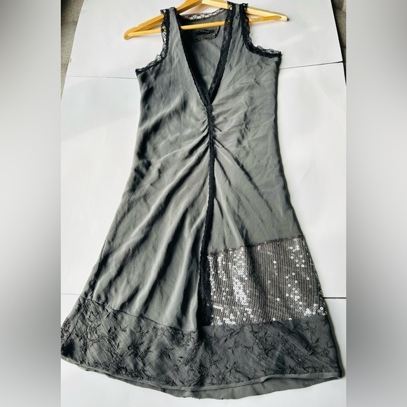 Please 100% silk made in Italy slip on dress with sequins and lace - Picture 2 of 11